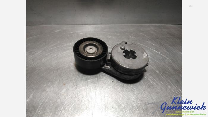 Usados Rodillo tensor correa múltiple Audi A5 Precio € 17,00 Norma de margen ofrecido por Klein Gunnewiek Autodemontage & Motorentechniek