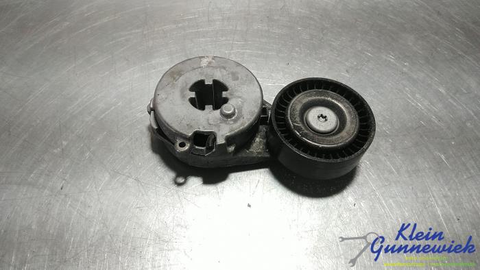 Usados Rodillo tensor correa múltiple Audi A5 Precio € 17,00 Norma de margen ofrecido por Klein Gunnewiek Autodemontage & Motorentechniek