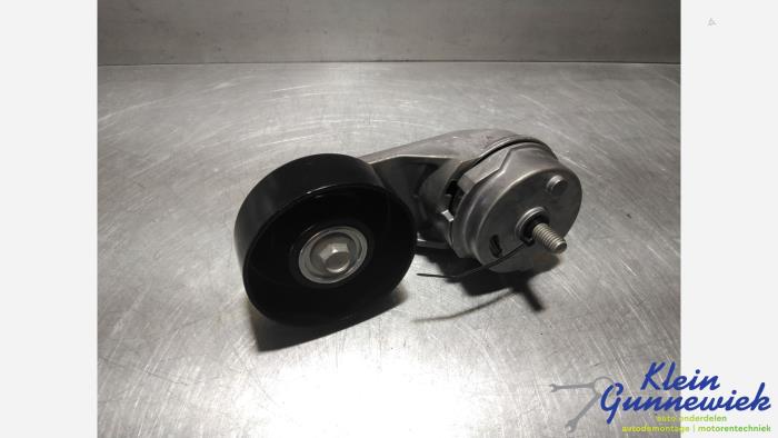 Nuevos Rodillo tensor correa múltiple Opel Astra Precio de solicitud ofrecido por Klein Gunnewiek Autodemontage & Motorentechniek