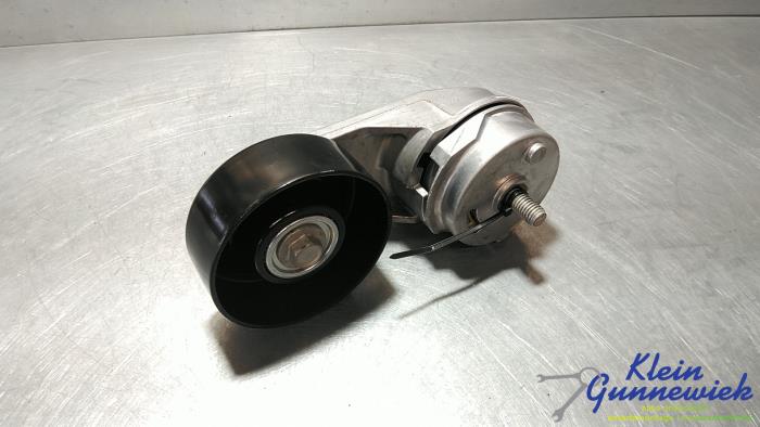 Nuevos Rodillo tensor correa múltiple Opel Astra Precio de solicitud ofrecido por Klein Gunnewiek Autodemontage & Motorentechniek