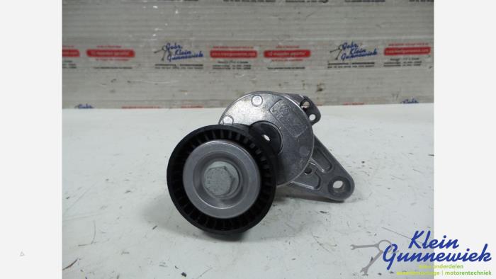 Nuevos Rodillo tensor correa múltiple Volkswagen Golf Precio de solicitud ofrecido por Klein Gunnewiek Autodemontage & Motorentechniek