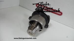 Usados Cuerpo de termostato Audi A8 Precio de solicitud ofrecido por Gebr.Klein Gunnewiek Ho.BV