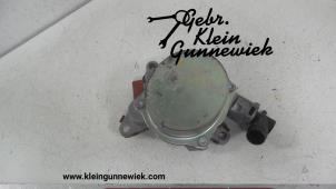 Used Vacuum pump (diesel) Opel Vivaro Price on request offered by Gebr.Klein Gunnewiek Ho.BV