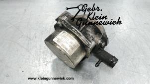 Used Vacuum pump (diesel) Renault Clio Price € 75,00 Margin scheme offered by Gebr.Klein Gunnewiek Ho.BV