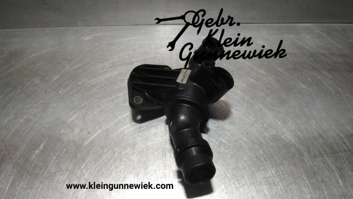 Thermostat housing from a Volkswagen Golf 2010