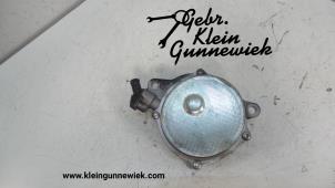 Used Vacuum pump (diesel) BMW 3-Serie Price on request offered by Gebr.Klein Gunnewiek Ho.BV