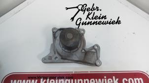 Usagé Pompe à eau Renault Kadjar Prix sur demande proposé par Gebr.Klein Gunnewiek Ho.BV
