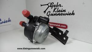 Used Water pump Nissan X-Trail Price on request offered by Gebr.Klein Gunnewiek Ho.BV