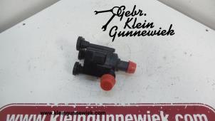 Używane Pompa wodna Audi A4 Cena € 50,00 Procedura marży oferowane przez Gebr.Klein Gunnewiek Ho.BV
