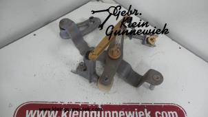 Gebrauchte Getriebe Mechanik Opel Corsa Preis € 40,00 Margenregelung angeboten von Gebr.Klein Gunnewiek Ho.BV