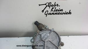 Used Brake servo vacuum pump Volkswagen Touareg Price on request offered by Gebr.Klein Gunnewiek Ho.BV
