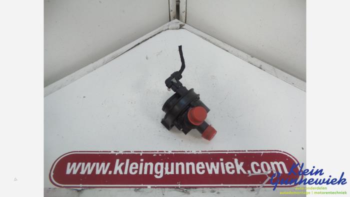 Begagnade Vattenpump Skoda Rapid Pris € 37,00 Marginaltabell erbjuds av Klein Gunnewiek Autodemontage & Motorentechniek