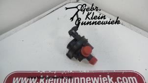 Usagé Pompe à eau Skoda Rapid Prix € 45,00 Règlement à la marge proposé par Gebr.Klein Gunnewiek Ho.BV