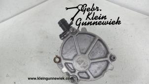 Used Brake servo vacuum pump Renault Captur Price € 75,00 Margin scheme offered by Gebr.Klein Gunnewiek Ho.BV