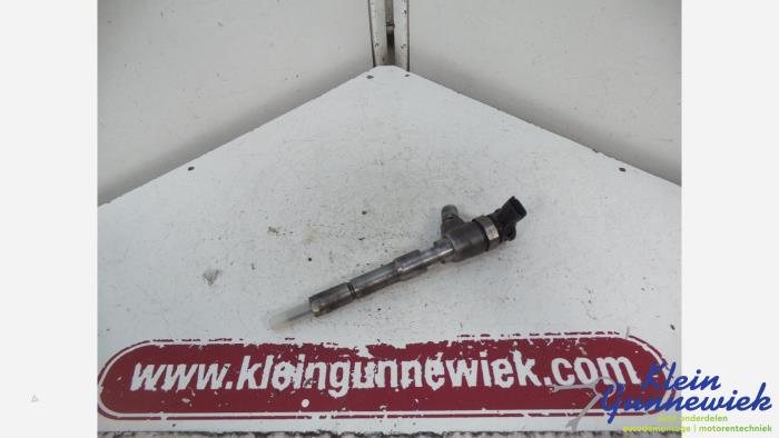 Usagé Injecteurs Mercedes Citan Prix € 26,00 Règlement à la marge proposé par Klein Gunnewiek Autodemontage & Motorentechniek