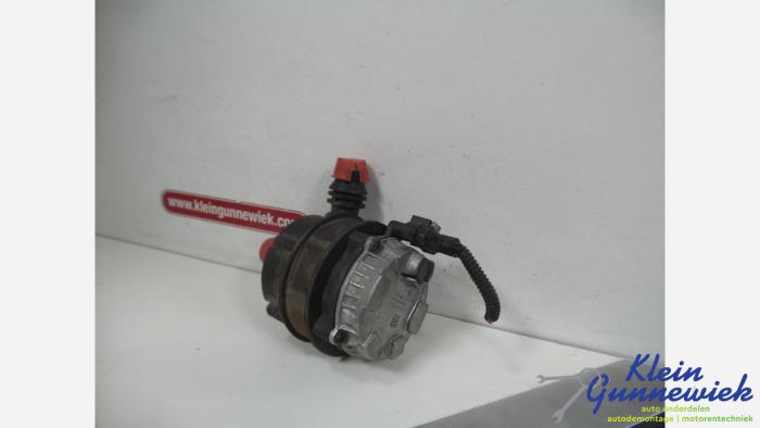 Begagnade Vattenpump BMW 3-Serie Pris € 72,00 Marginaltabell erbjuds av Klein Gunnewiek Autodemontage & Motorentechniek