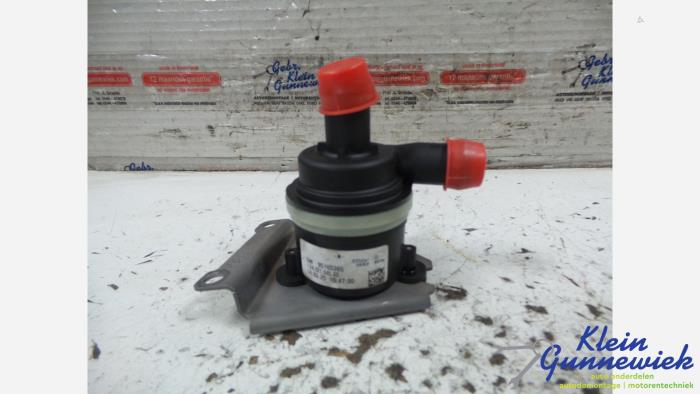 Begagnade Vattenpump Opel Antara Pris € 27,00 Marginaltabell erbjuds av Klein Gunnewiek Autodemontage & Motorentechniek