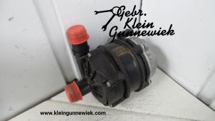 Usados Bomba de agua Volkswagen Golf Precio € 35,00 Norma de margen ofrecido por Gebr.Klein Gunnewiek Ho.BV