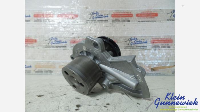 Begagnade Vattenpump Volkswagen Polo Pris € 22,00 Marginaltabell erbjuds av Klein Gunnewiek Autodemontage & Motorentechniek