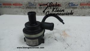 Gebrauchte Wasserpumpe Opel Antara Preis auf Anfrage angeboten von Gebr.Klein Gunnewiek Ho.BV