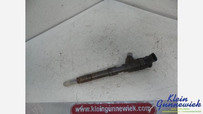 Usagé Injecteurs Mercedes Citan Prix € 26,00 Règlement à la marge proposé par Klein Gunnewiek Autodemontage & Motorentechniek
