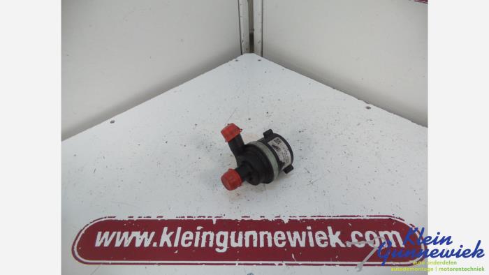 Begagnade Vattenpump Opel Corsa Pris € 22,00 Marginaltabell erbjuds av Klein Gunnewiek Autodemontage & Motorentechniek
