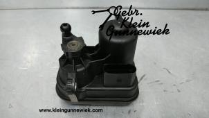 Usados Motor de válvula de remolino Volkswagen Polo Precio de solicitud ofrecido por Gebr.Klein Gunnewiek Ho.BV