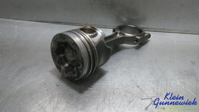 Usados Pistón Audi A3 Precio de solicitud ofrecido por Klein Gunnewiek Autodemontage & Motorentechniek