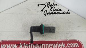 Usados Medidor de flujo de aire Opel Mokka Precio de solicitud ofrecido por Gebr.Klein Gunnewiek Ho.BV