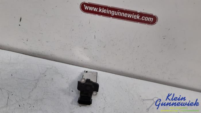Begagnade Luftflödesmätare Opel Karl Pris € 21,00 Marginaltabell erbjuds av Klein Gunnewiek Autodemontage & Motorentechniek