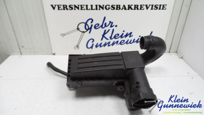 Begagnade Luftfilterhus Volkswagen Passat Pris € 45,00 Marginaltabell erbjuds av Klein Gunnewiek Autodemontage & Motorentechniek