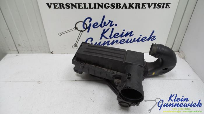Begagnade Luftfilterhus Volkswagen Passat Pris € 27,00 Marginaltabell erbjuds av Klein Gunnewiek Autodemontage & Motorentechniek