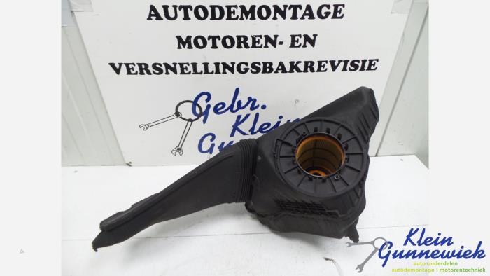 Begagnade Luftfilterhus Audi A6 Pris € 45,00 Marginaltabell erbjuds av Klein Gunnewiek Autodemontage & Motorentechniek