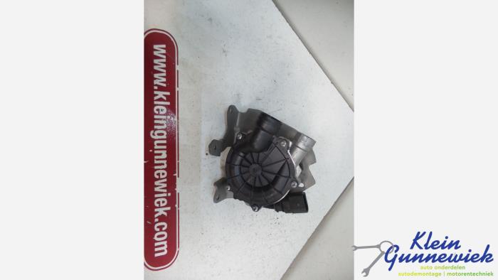 Używane Pompa gazów spalinowych Volkswagen Golf Cena € 95,00 Procedura marży oferowane przez Klein Gunnewiek Autodemontage & Motorentechniek