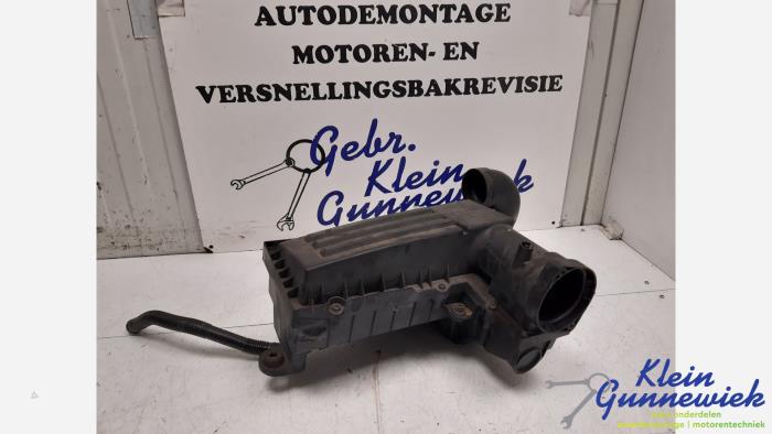 Begagnade Luftfilterhus Volkswagen Passat Pris € 50,00 Marginaltabell erbjuds av Klein Gunnewiek Autodemontage & Motorentechniek