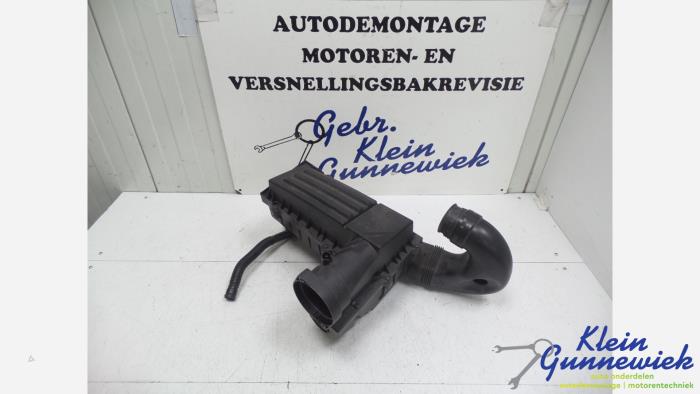 Begagnade Luftfilterhus Volkswagen Passat Pris € 45,00 Marginaltabell erbjuds av Klein Gunnewiek Autodemontage & Motorentechniek