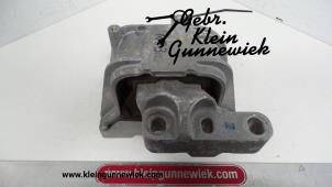 Usagé Support moteur Volkswagen Jetta Prix € 25,00 Règlement à la marge proposé par Gebr.Klein Gunnewiek Ho.BV