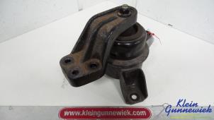 Usagé Support moteur Hyundai IX20 Prix € 35,00 Règlement à la marge proposé par Klein Gunnewiek Autodemontage & Motorentechniek