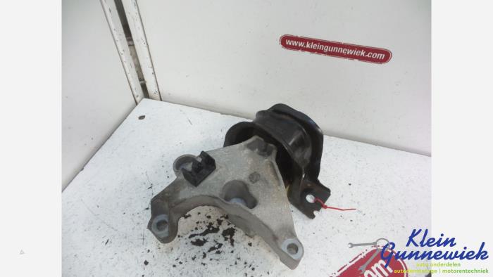 Used Engine mount Mercedes Citan Price € 20,00 Margin scheme offered by Klein Gunnewiek Autodemontage & Motorentechniek
