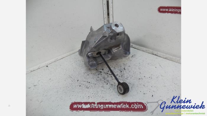 Used Engine mount Audi Q5 Price € 20,00 Margin scheme offered by Klein Gunnewiek Autodemontage & Motorentechniek