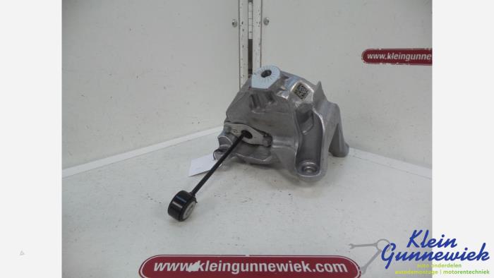 Used Engine mount Audi A5 Price € 20,00 Margin scheme offered by Klein Gunnewiek Autodemontage & Motorentechniek