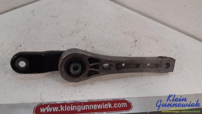 Engine mount Volkswagen CC (Used)