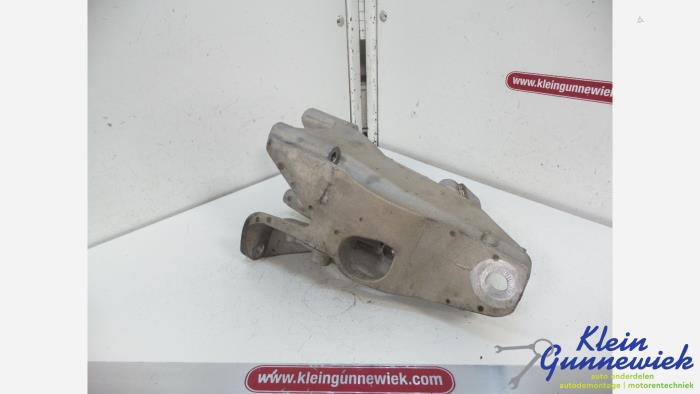 Used Engine mount Volkswagen Transporter Price € 35,00 Margin scheme offered by Klein Gunnewiek Autodemontage & Motorentechniek