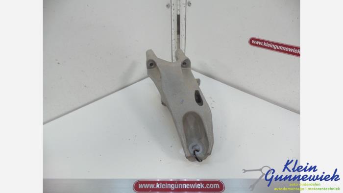 Gebrauchte Motorlager Volkswagen Transporter Preis € 40,00 Margenregelung angeboten von Klein Gunnewiek Autodemontage & Motorentechniek