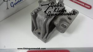 Usados Soporte de motor Volkswagen Passat Precio de solicitud ofrecido por Gebr.Klein Gunnewiek Ho.BV