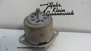 Used Engine mount Volkswagen Touareg Price on request offered by Gebr.Klein Gunnewiek Ho.BV