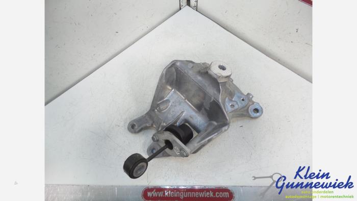 Usagé Support moteur Audi Q7 Prix € 21,00 Règlement à la marge proposé par Klein Gunnewiek Autodemontage & Motorentechniek