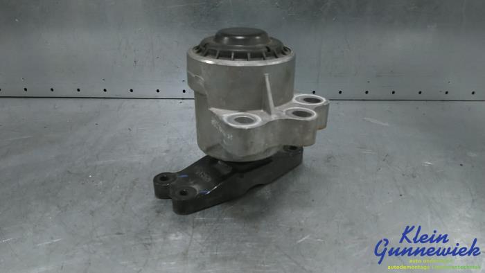 Usagé Support moteur Ford Transit Custom Prix € 30,00 Règlement à la marge proposé par Klein Gunnewiek Autodemontage & Motorentechniek