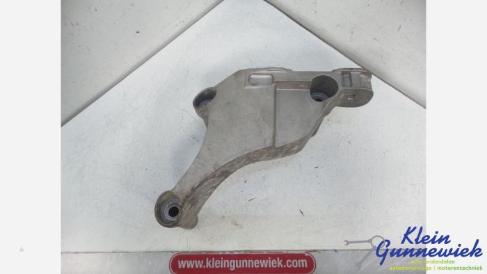 Used Engine mount Opel Astra Price € 21,00 Margin scheme offered by Klein Gunnewiek Autodemontage & Motorentechniek