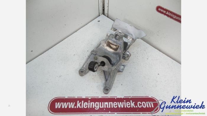 Used Engine mount Audi A4 Price € 20,00 Margin scheme offered by Klein Gunnewiek Autodemontage & Motorentechniek